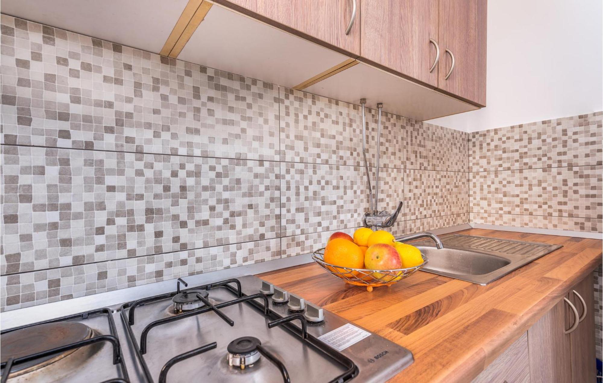 Gorgeous Apartment In Krk With Kitchen Krk Town Exterior foto